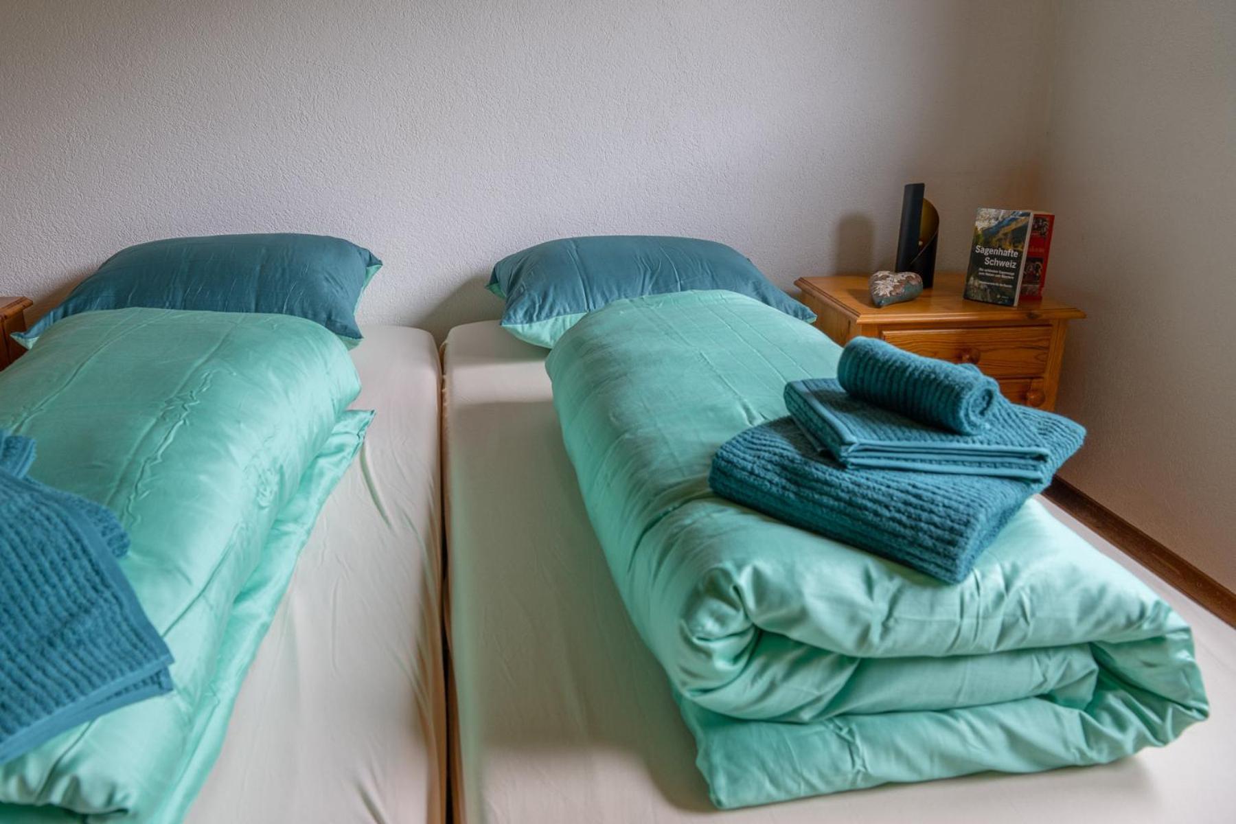 Chrona Bed & Breakfast Jenaz Номер фото